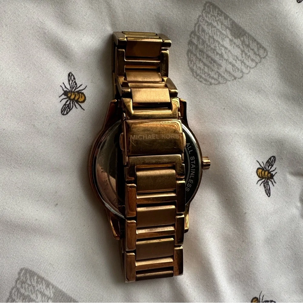 Michael Kors excellent women’s